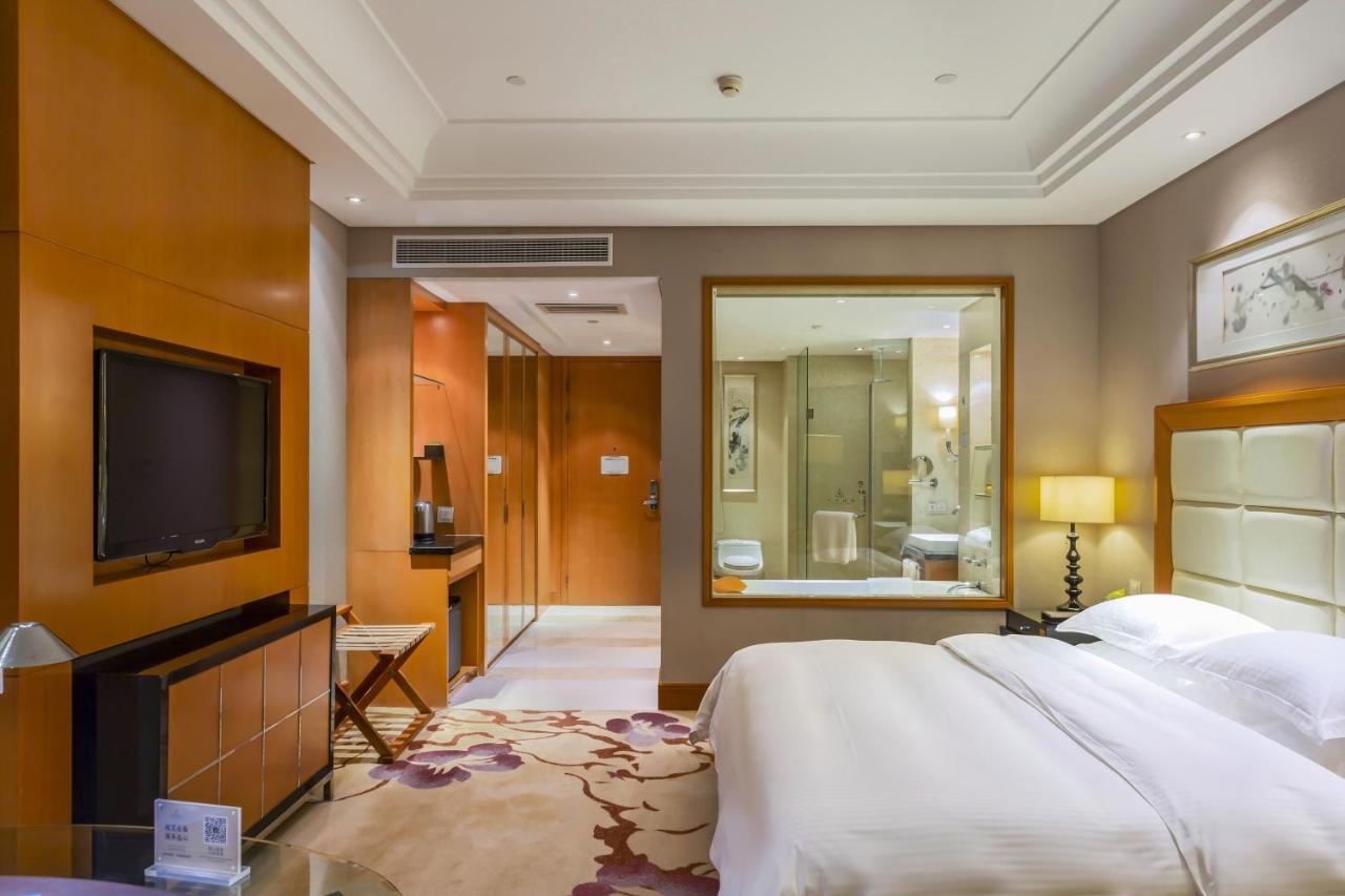 Wyndham Xinyang Downtown Otel Dış mekan fotoğraf